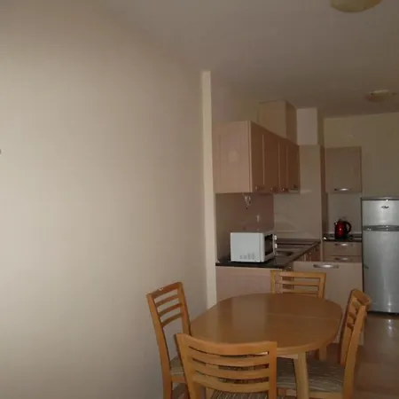 Appartement Marina Bay One Bedroom Apartment Near The Sea *