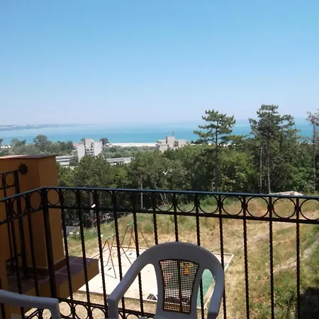 Appartement Marina Bay One Bedroom Apartment Near The Sea